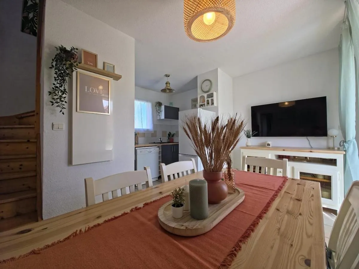 Appartement 4-6 Personnes A Prayssac - Residence Avec Piscine 公寓